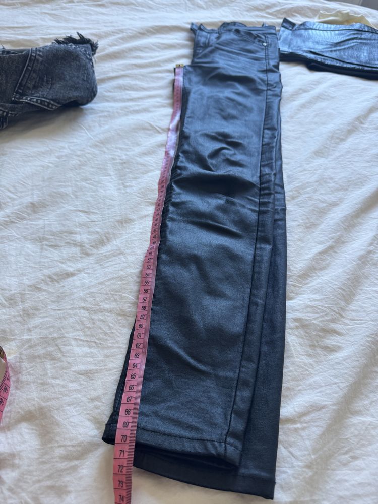 Skórzane spodnie stradivarius xs