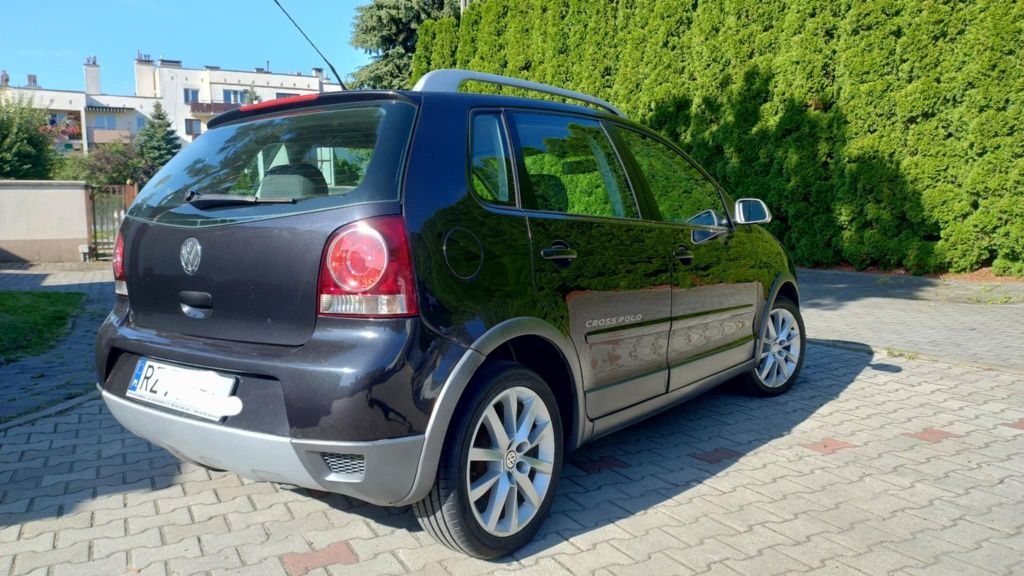Volkswagen Polo CROSS  1.4