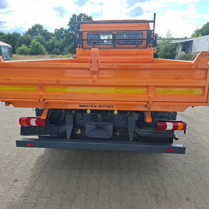 Mercedes-Benz ATEGO  824,3-stronny wywrot