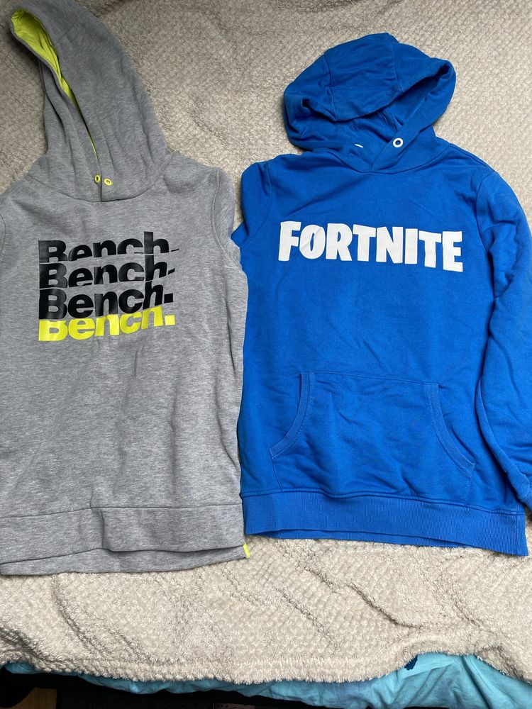 Bluza fortnite i bench.