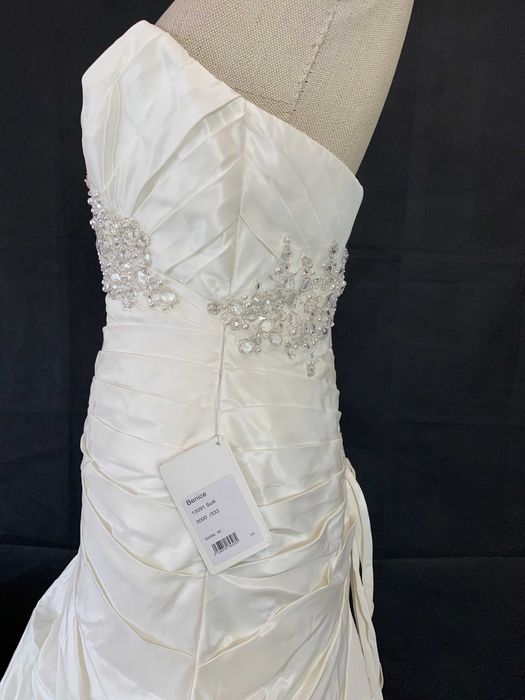 Nowa suknia ślubna z metką Lohrengel 40 L ivory glamour linia a satyna