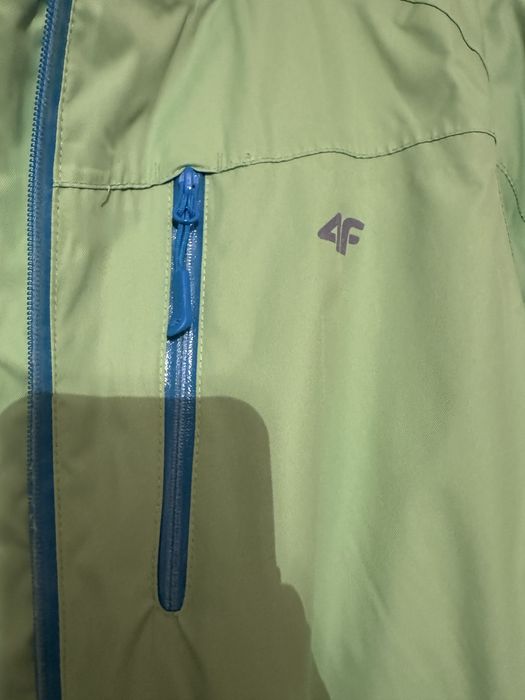 Kurtka typu aquatech