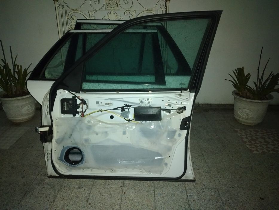 Porta traseira Mercedes w202 Carrinha