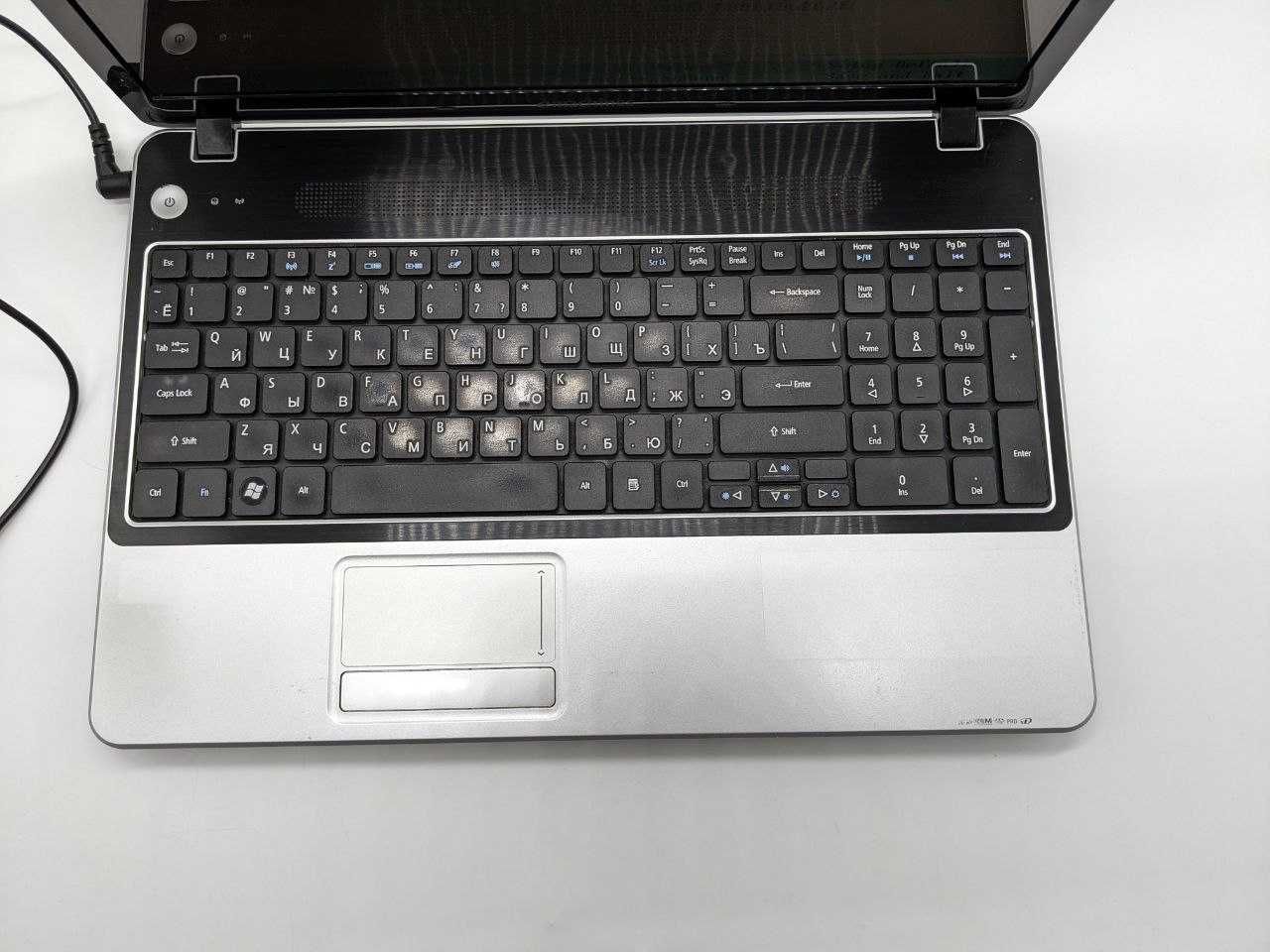 Офисный ноутбук eMachines E440 (AMD V120/4/320)