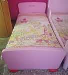 Mobiliário de quarto de menina