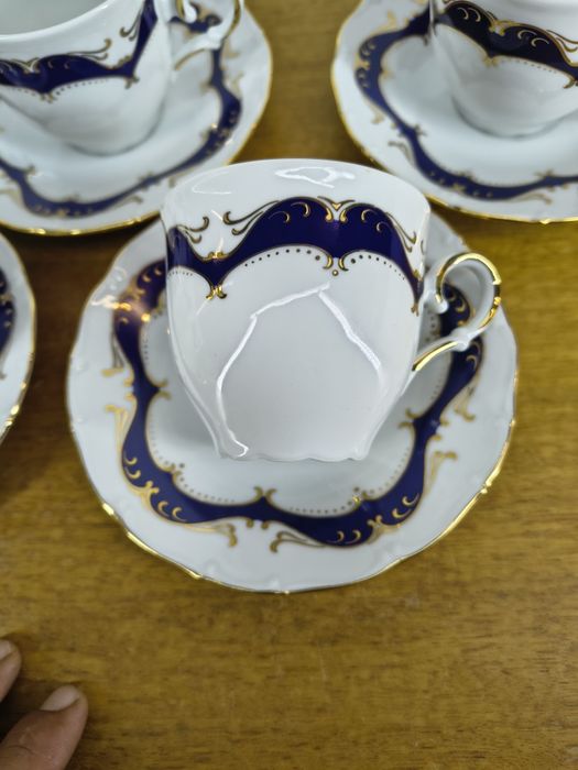 Elegancki zestaw filiżanek ze spodkami – porcelana MZ, Czechy