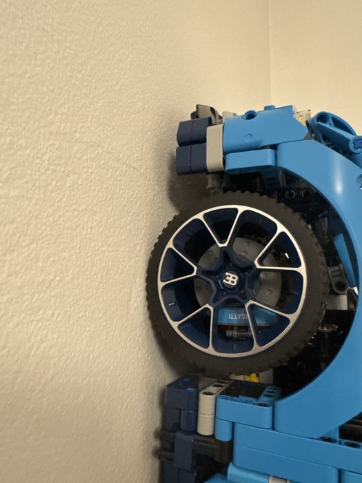 Suporte de parede para lego Bugatti Chiron 42083