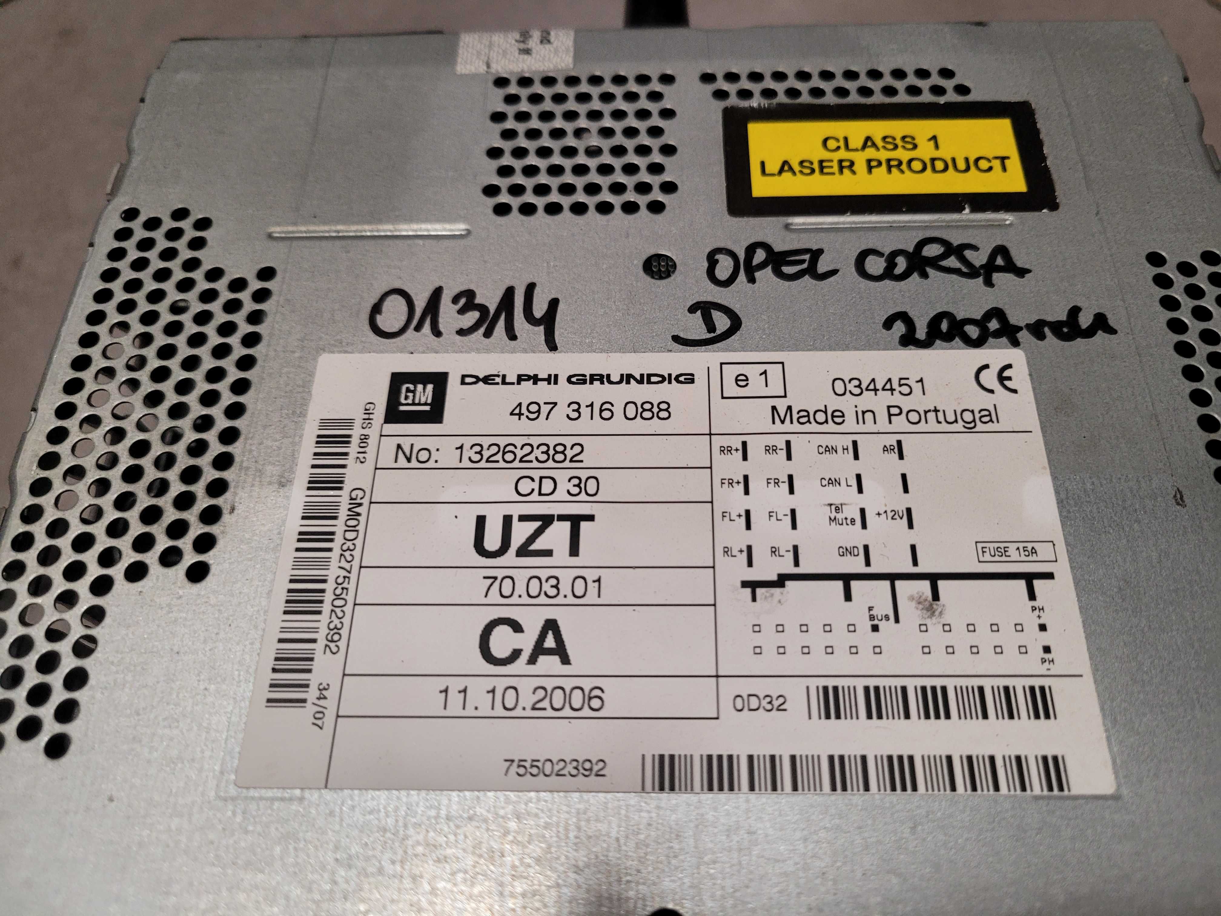 Radio samochodowe fabryczne Opel Corsa D 497.316.088 złote srebrne