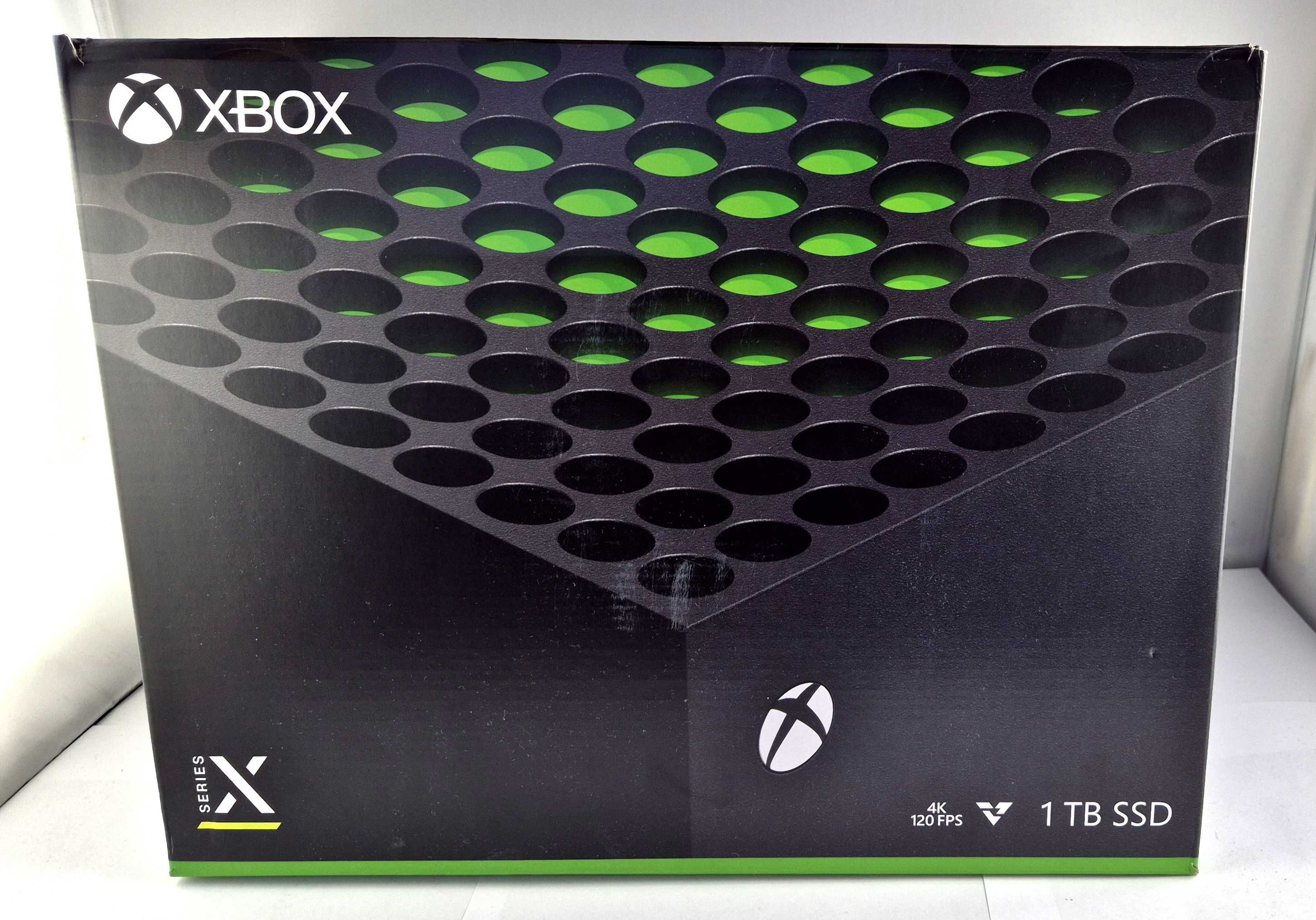 Konsola Xbox Series X 1Tb + Pad, Kable, Pudełko