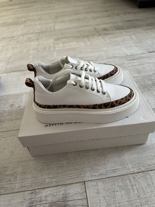 Актуальні кеди з натуральноі шкіри !!!