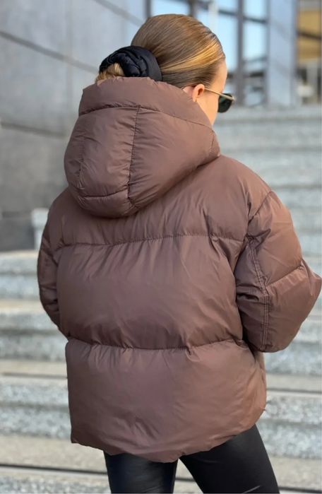 Коричнева куртка пуховик як zara