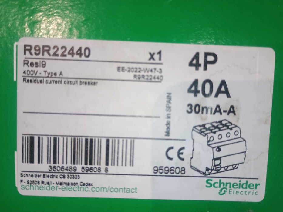 Wyłączniki+dwie Różnicówki Prądowe 40A