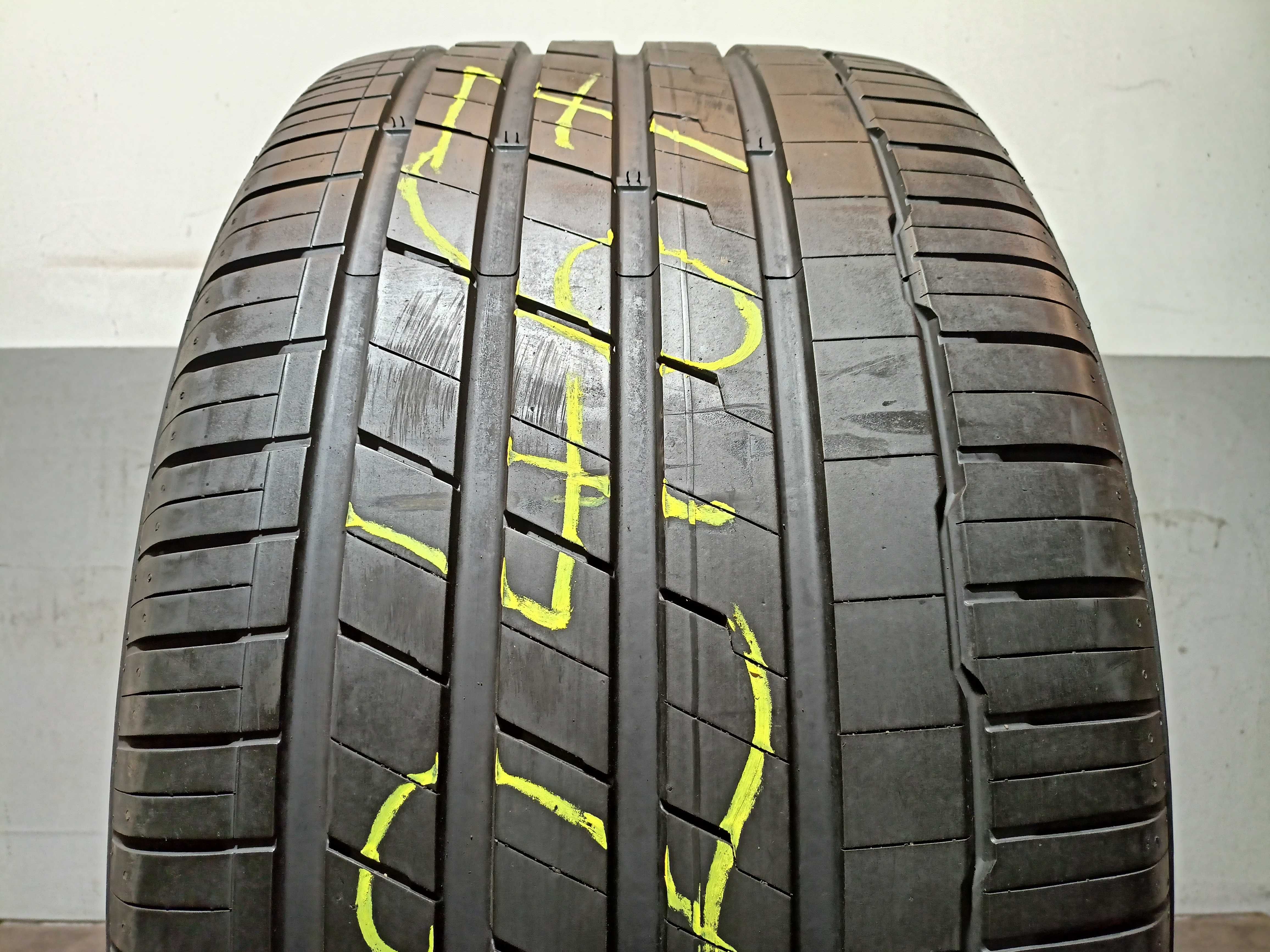 Hankook Ventus S1 evo 3 suv 325/35/22 2021rok 114Y 6,8mm (2467)