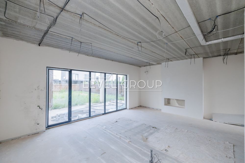 Продам двоповерховий будинок Крушинка Київська обл.