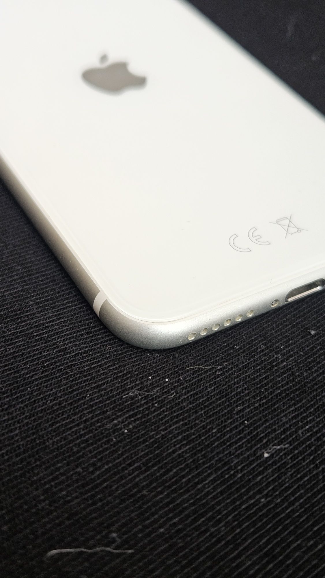 iPhone SE 85% Ideał