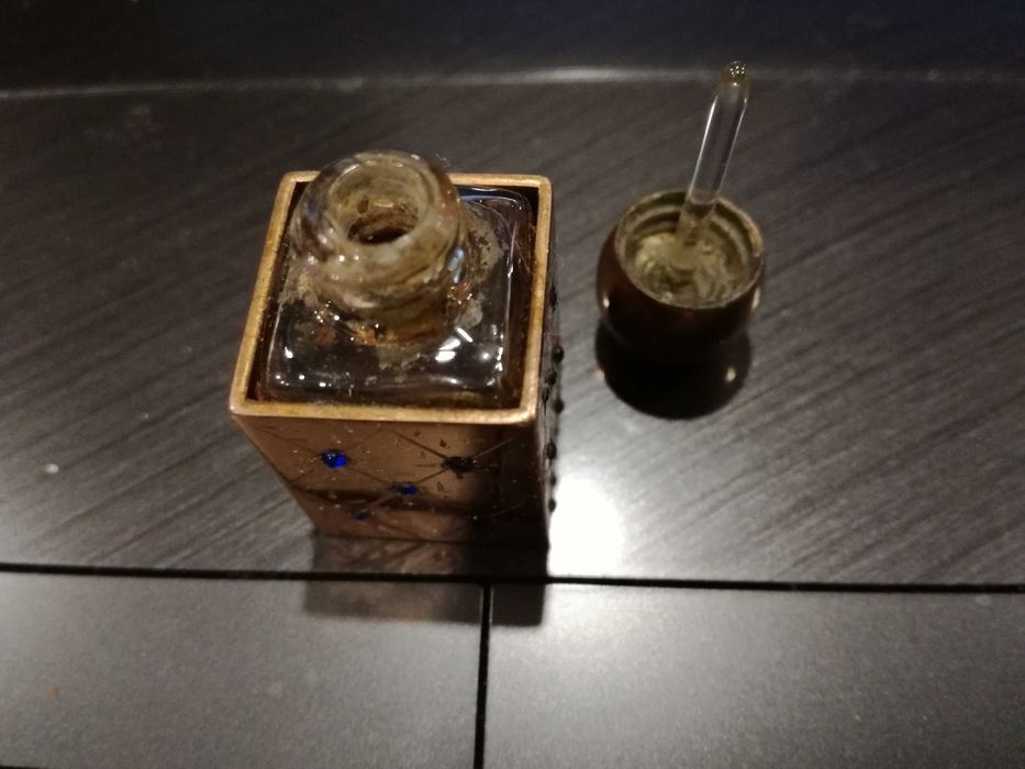 Snuff Bottle-Frasco Perf Miniatura Vidro Montado Metal  Cristais Azuis