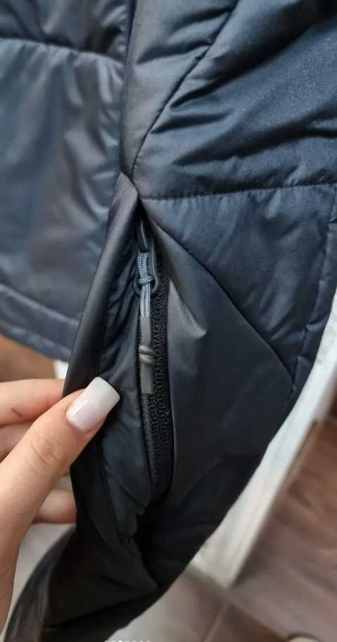 Куртка Under Armour оригінал S