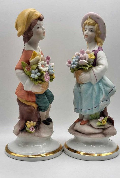 Статуетки MARCOLIN CAPODIMONTE. Пара з букетом КАПОДИМОНТЕ Італія 60рр