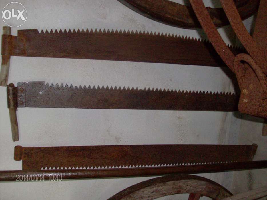 Utensílios antigos em ferro,madeira outeiro da cabeça torres vedras