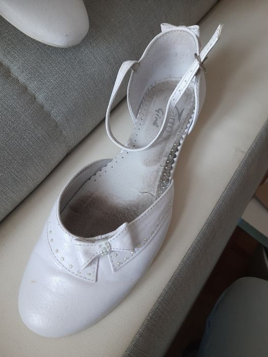 Buty dla dziewczynki nr.38