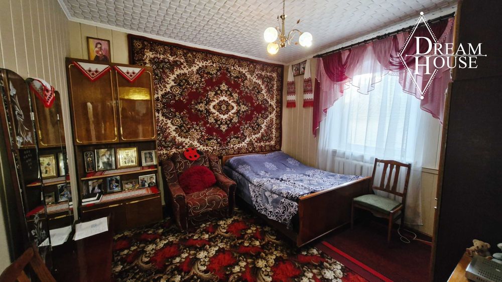 Продам частину будинку у м.Володимир, по вул.Озерна