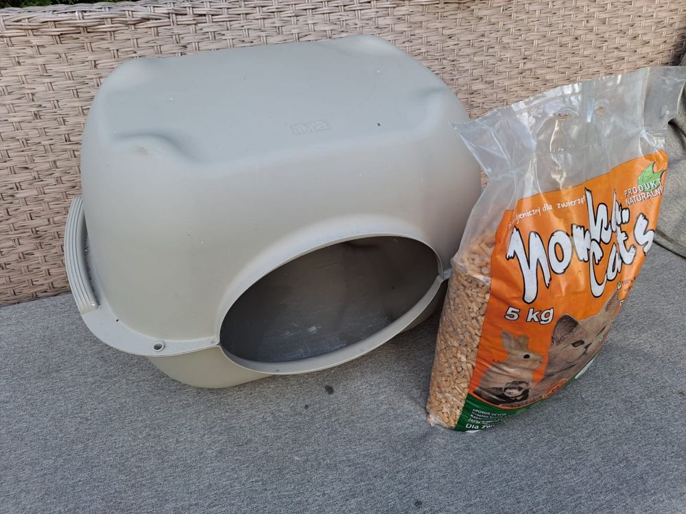 Fajna kuweta Mypet wraz z 5 kg zwirku