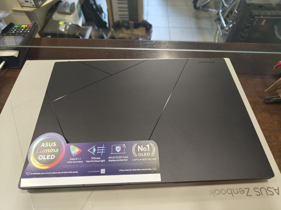 Laptop ASUS Zenbook 14 OLED UM3406HA 14" AMD Ryzen 7 16 GB/1 TB