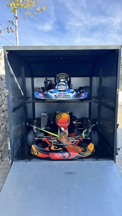 Vende-se 2 Kartings Rotax c/ atrelado