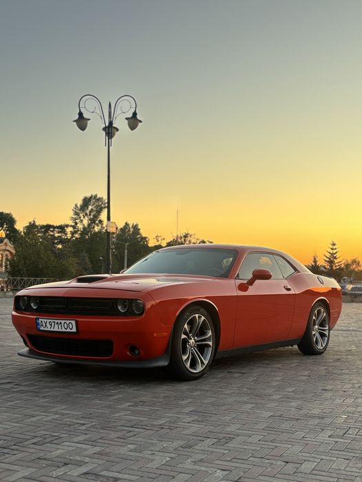Dodge Challenger