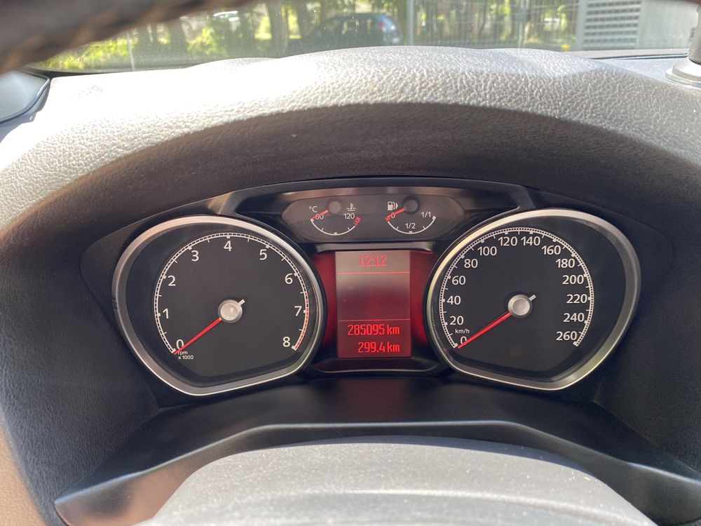 Sprzedam Forda Mondeo MK4 2.5 turbo benzyna + instalacja gazowa BRC