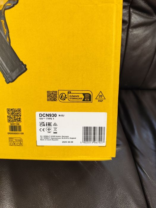 Цвяхозабивач DeWalt Dcn930N Brushless
В наявності