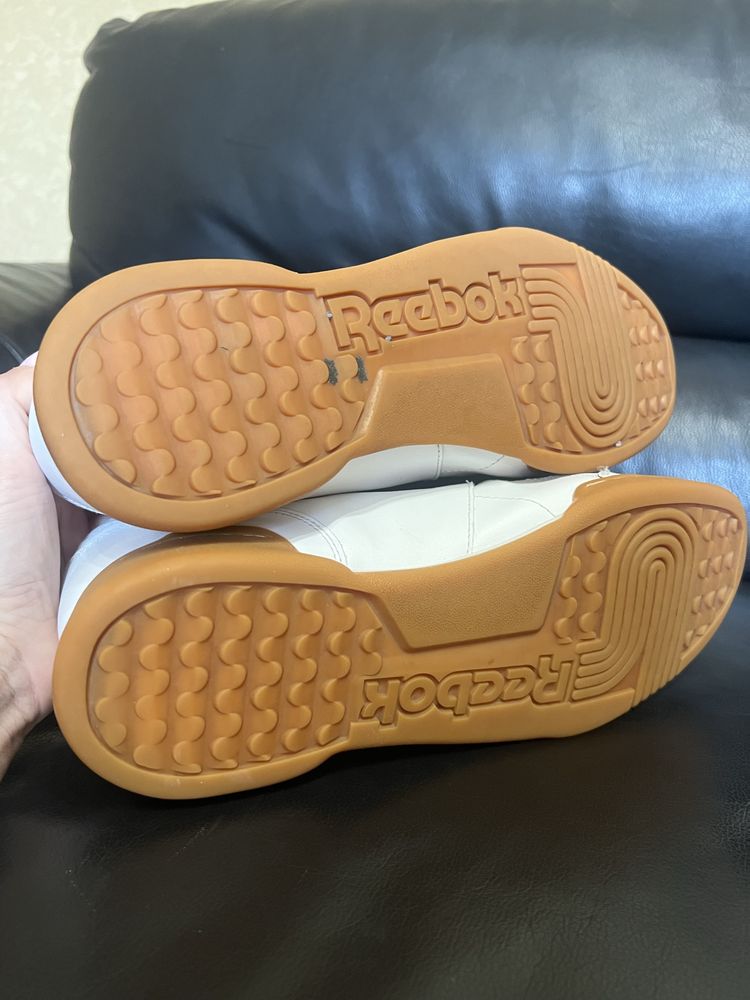 Reebok Workout classic кросівки оригінал, 42,5 розмір.