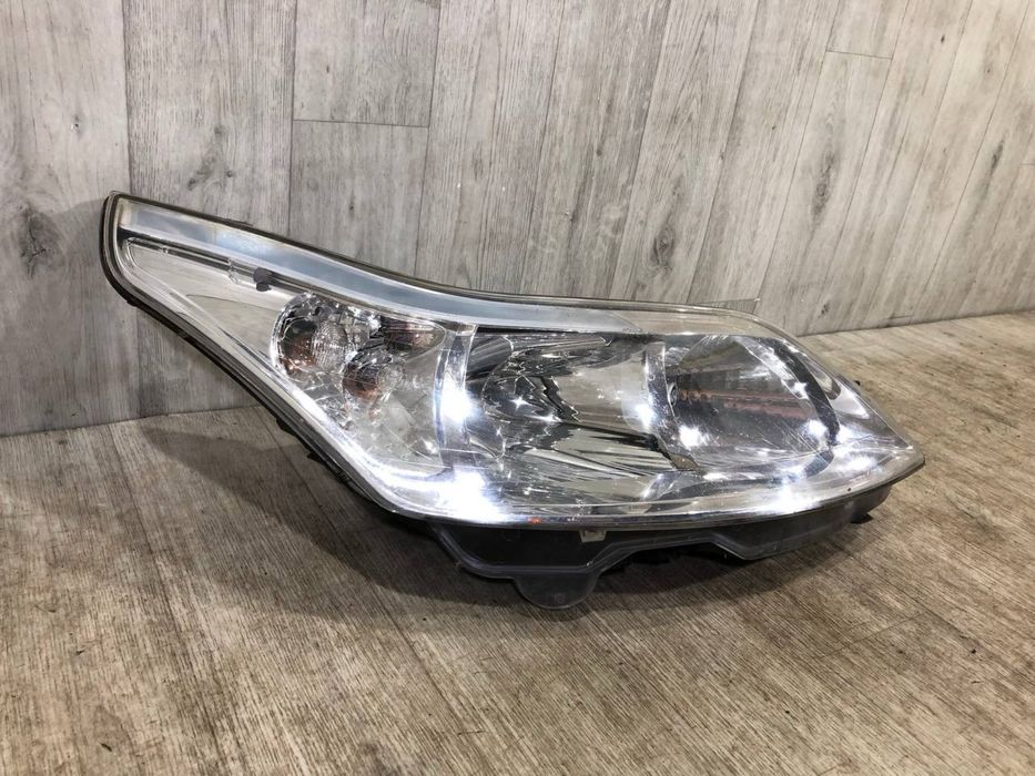Фара передняя правая Citroen C4 ( 2004 - 2008 г. ) 9646893880