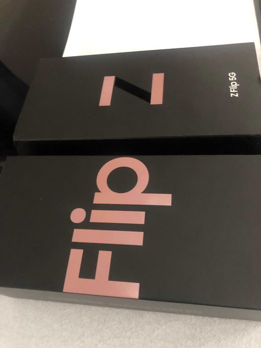 Sprzedam telefon Flip 5G 256