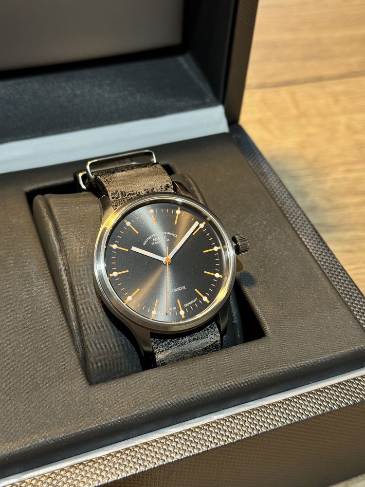 Glashutte Panova ref. M1-40-70 z pudełkiem i dokumentacją