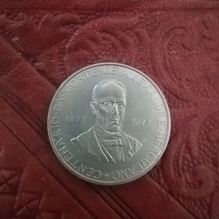 Moeda escudo centenário Alexandre Herculano. Ver descrição