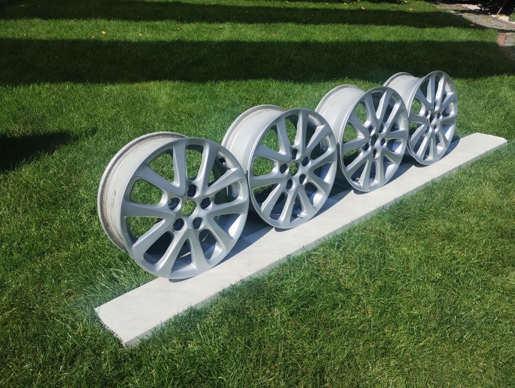 Felgi 16 5x114,3 aluminiowe Renault,toyota,kia,Hyundai,dacia,nissan