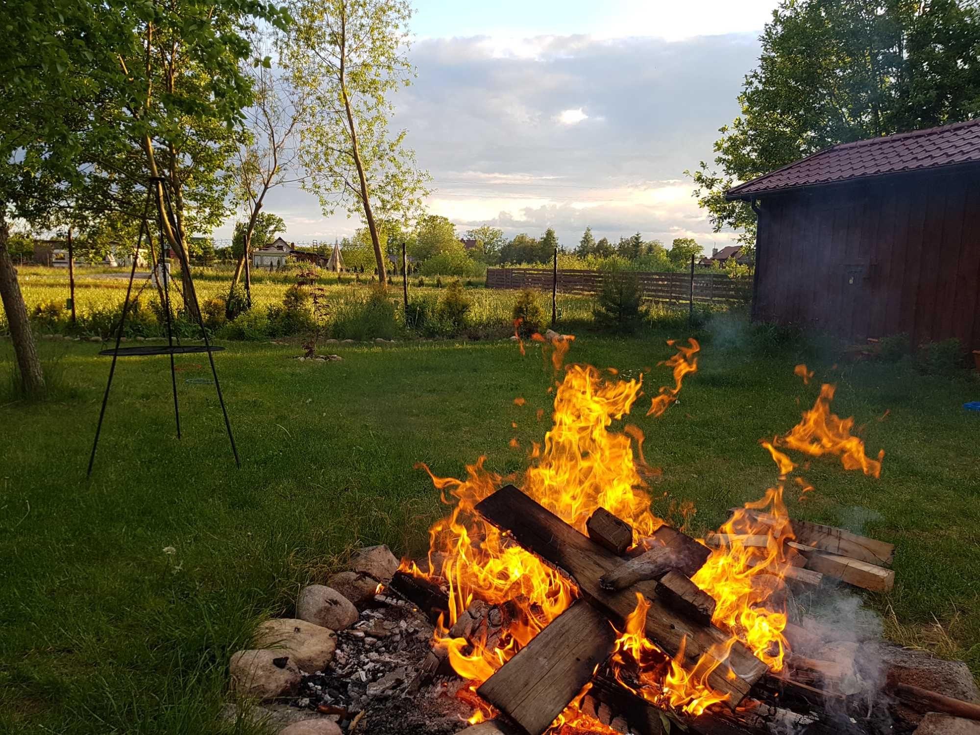 Mazury dom wakacyjny z dostępem do jeziora. Mazurska Niezapominajka.