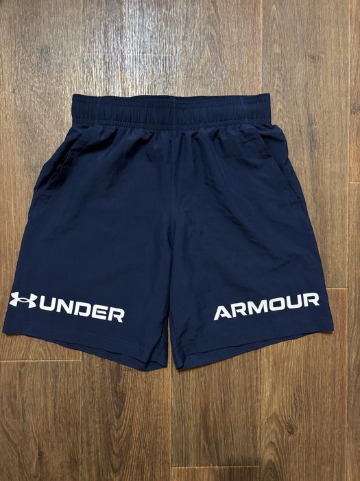 Under Armour шорты