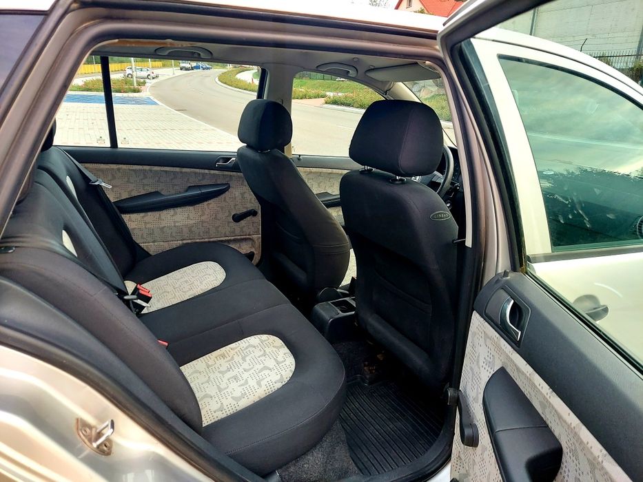 Skoda Fabia Kombi 1.4 MPI Salon Polska