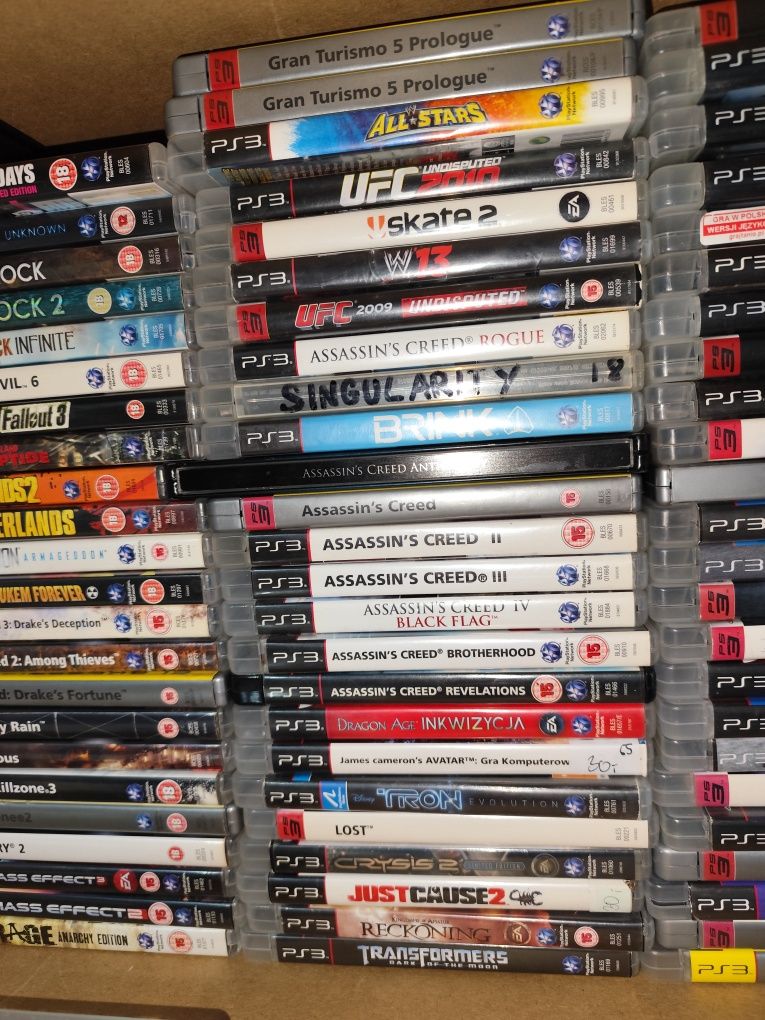 Dwie gry rainbow six Vegas 2 i FIFA street 3 ps3