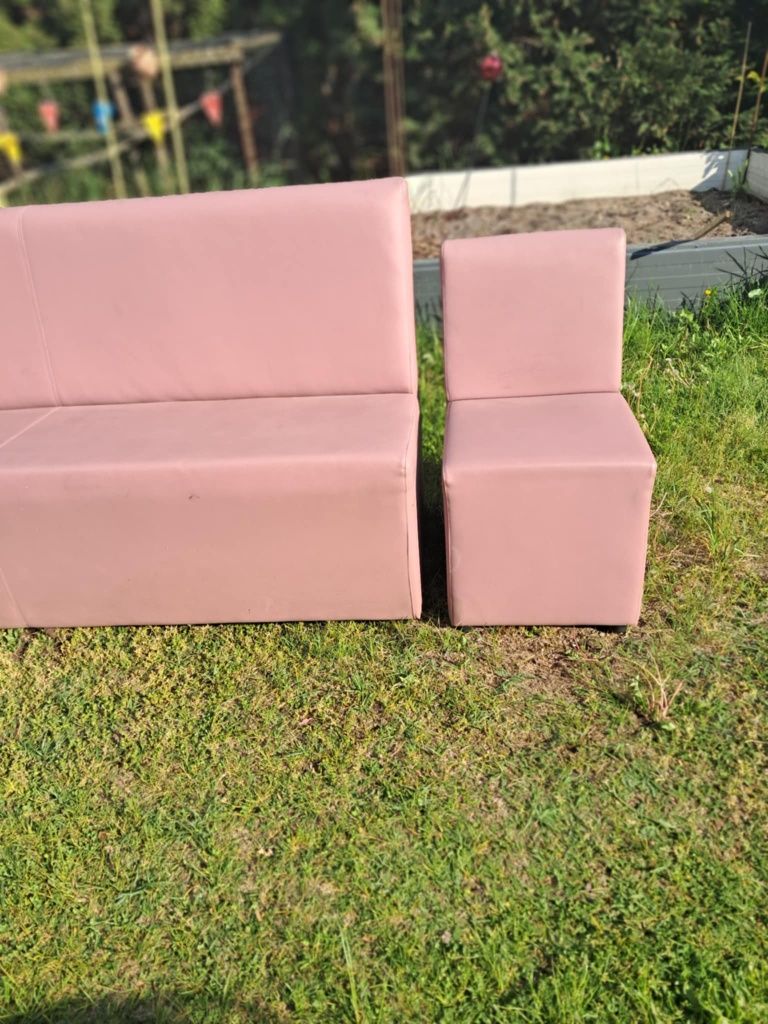 Wypoczynek sofa.