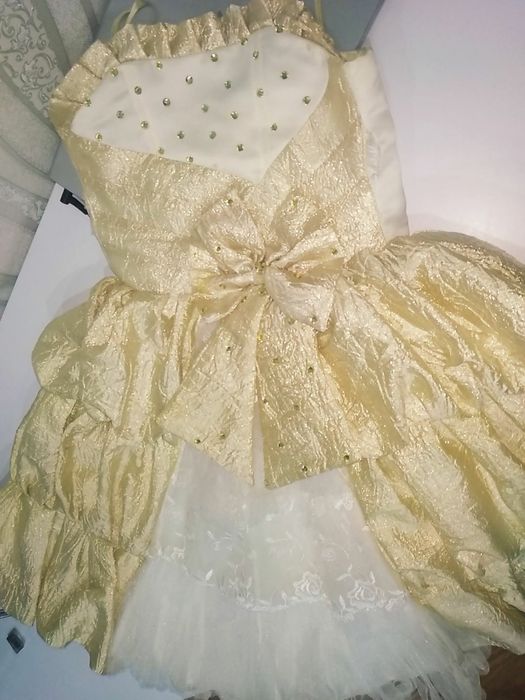 Платье, плаття, сукня на випускний платтячко