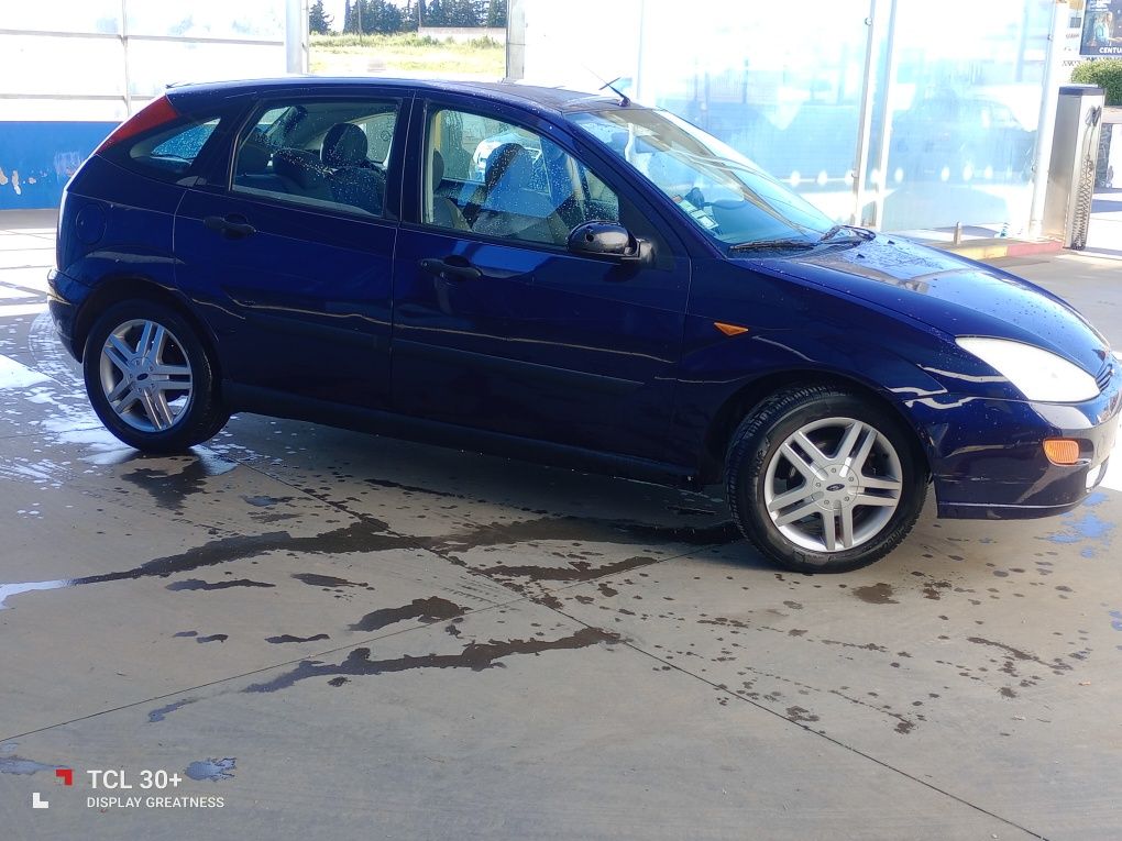 Ford 1.8Tdci do ano 2001 a gasóleo