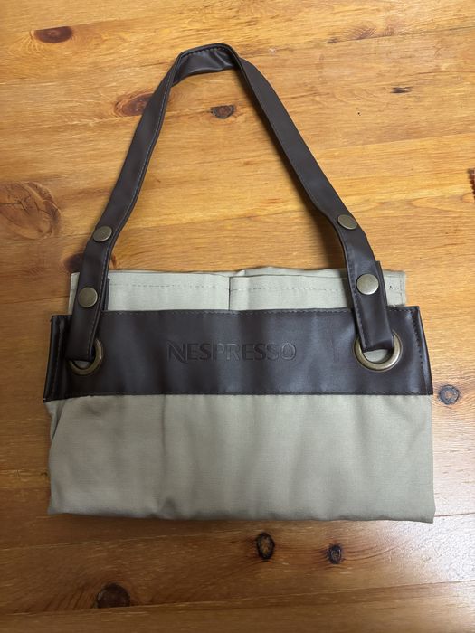 Avental barista e stencil nespresso