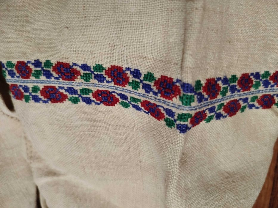 Старовинна вишита сорочка