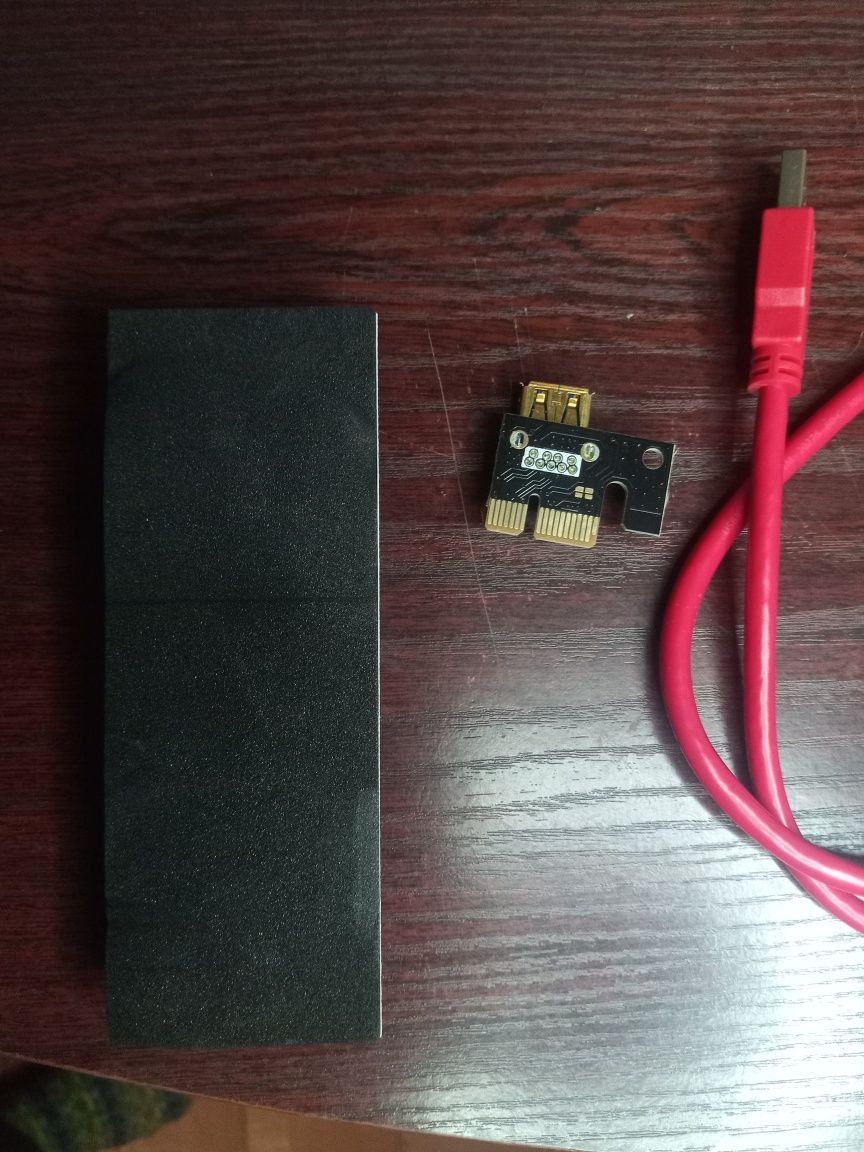 НОВІ. Адаптер - райзер для відеокарти PCI-E SATA