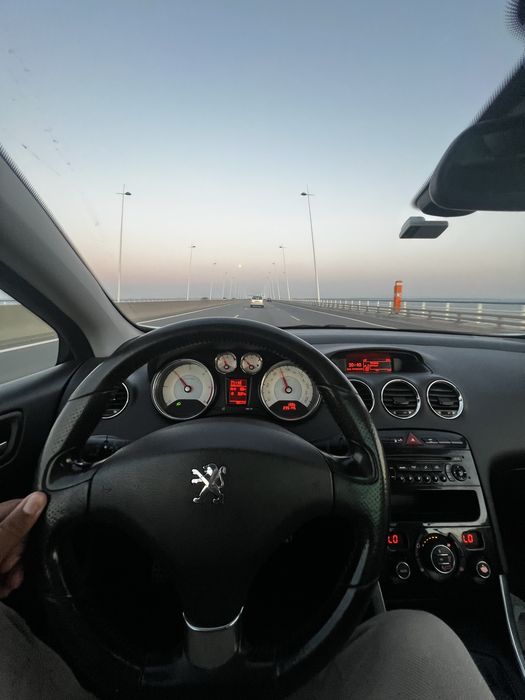 Peugeot 308 CC 2010