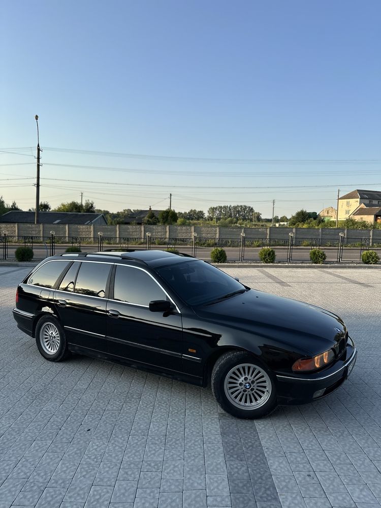 BMW E39 m50b20.