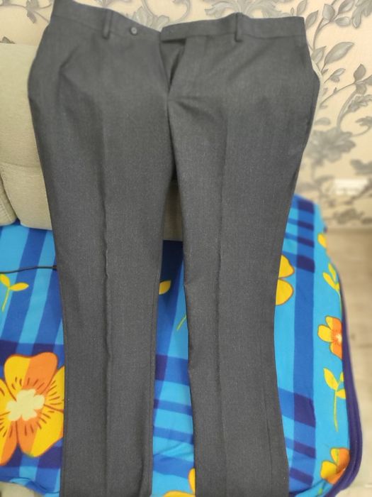 Продам костюм 54р.